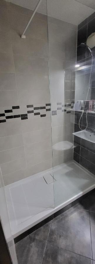 Crystal Hotel Saint Denis Basilique Ngoại thất bức ảnh
