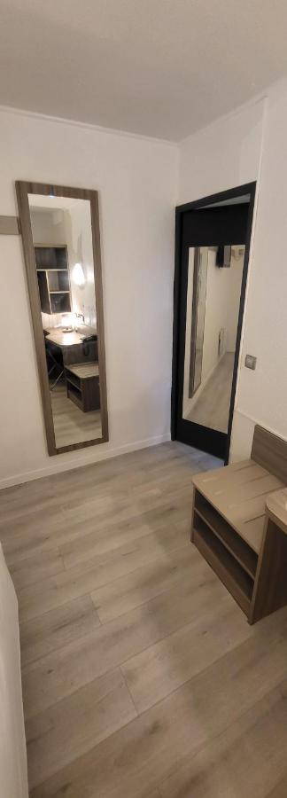 Crystal Hotel Saint Denis Basilique Ngoại thất bức ảnh