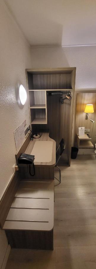 Crystal Hotel Saint Denis Basilique Ngoại thất bức ảnh