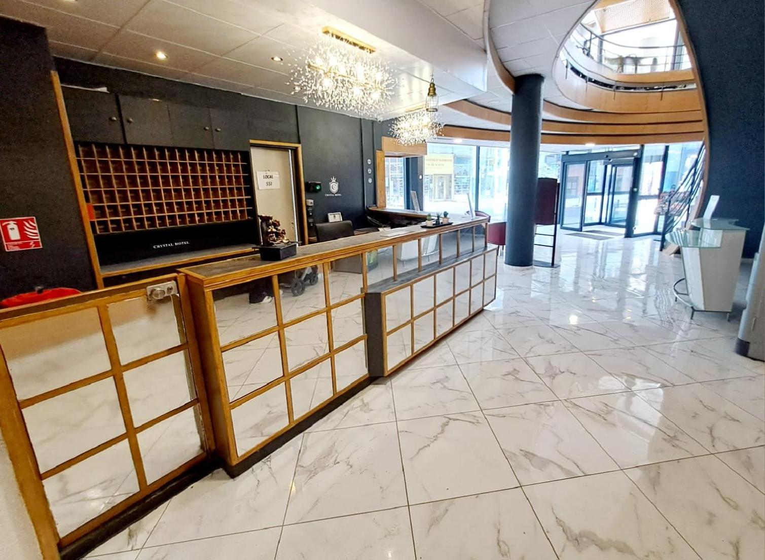 Crystal Hotel Saint Denis Basilique Ngoại thất bức ảnh
