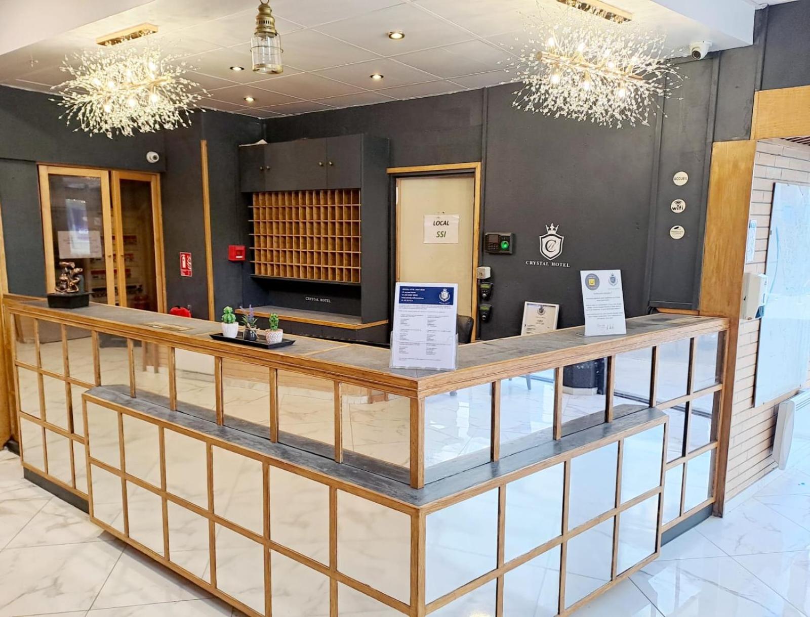 Crystal Hotel Saint Denis Basilique Ngoại thất bức ảnh