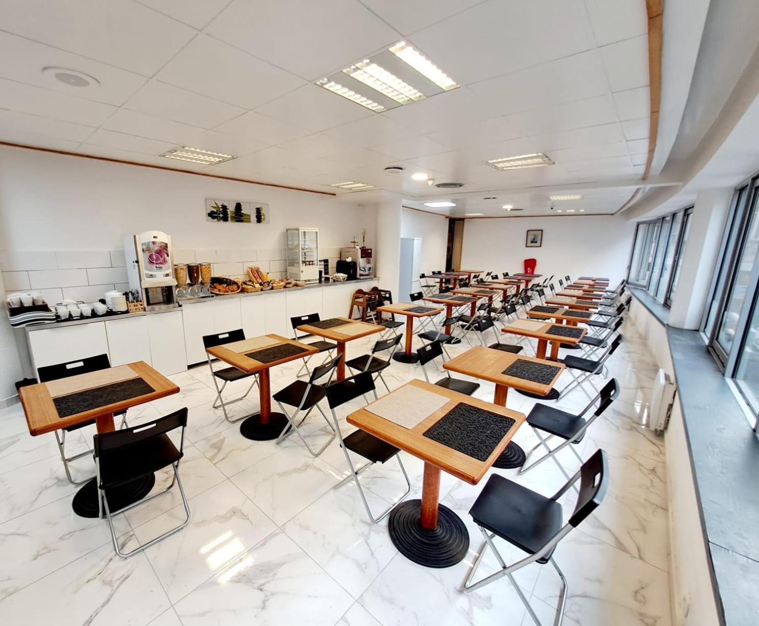 Crystal Hotel Saint Denis Basilique Ngoại thất bức ảnh
