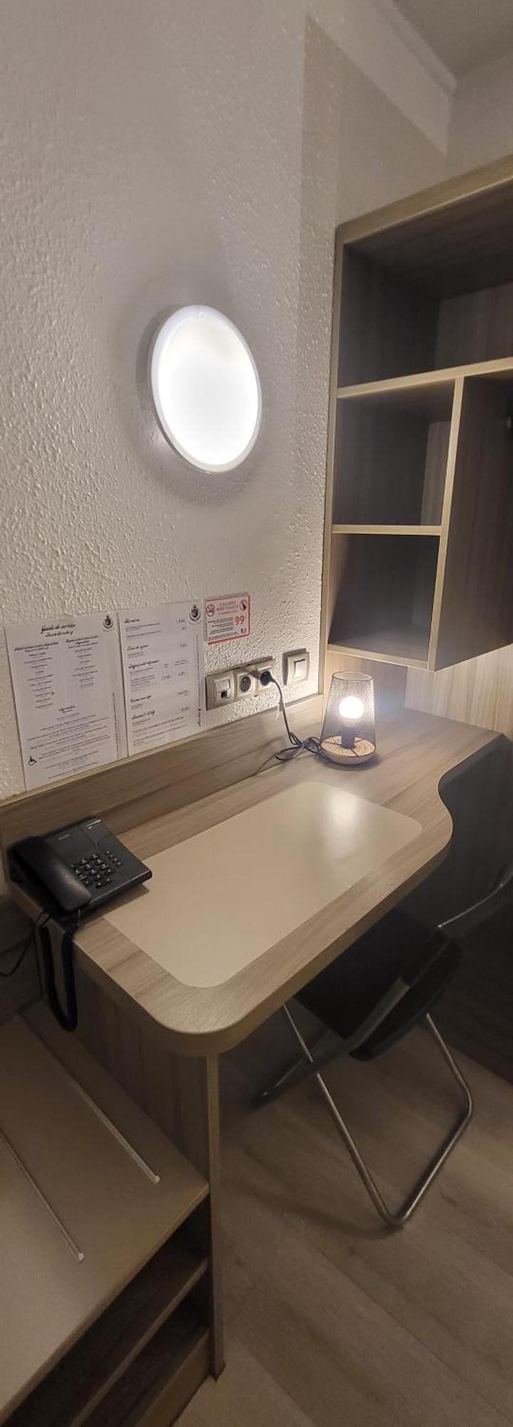 Crystal Hotel Saint Denis Basilique Ngoại thất bức ảnh